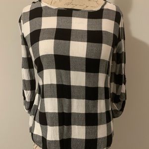 PinkRepublic Black Flannel w/ 3/4 Sleeves, size XS